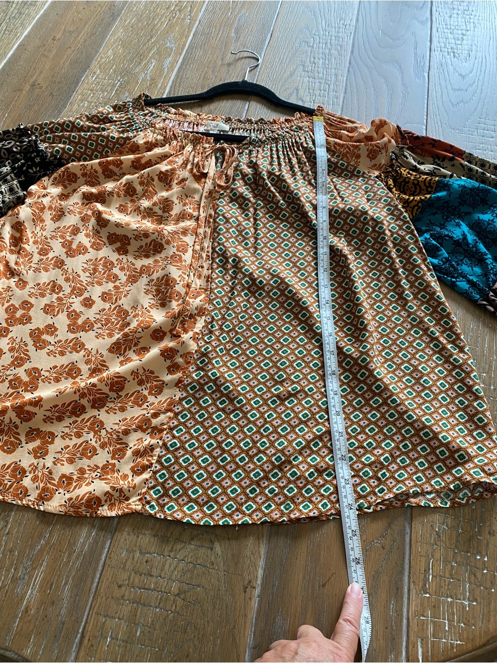 easel Multi-Color Patchwork Peasant Blouse - Picture 5 of 8